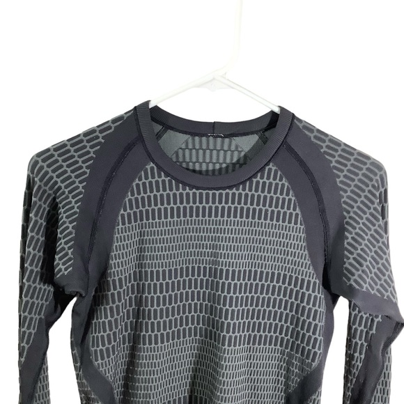 Lululemon Run About That Base Pull Over Long Sleeve - Picture 2 of 4
